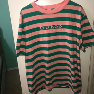 Guess tee shirt